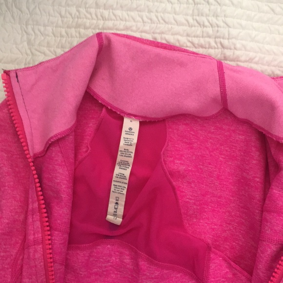 Fun pink lulu jacket!! - Picture 3 of 4